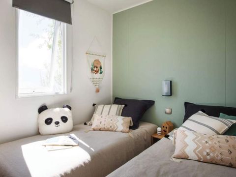 MOBILHOME 4 personnes - CONFORT (2 Chambres)