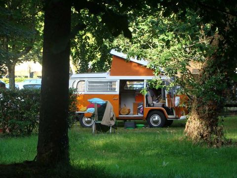 Camping du Gué Saint-Léonard - Camping Mayenne - Image N°2