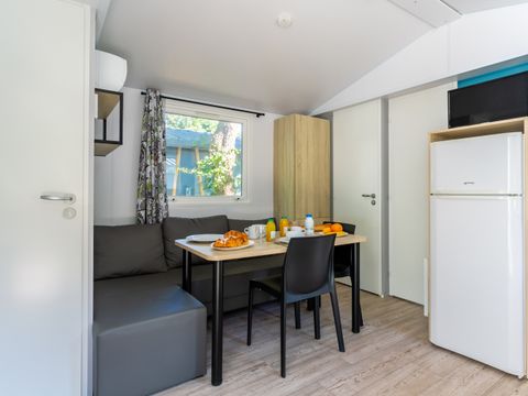 MOBILHOME 4 personnes - Premium 2 chambres 4 -Arrivée Dimanche