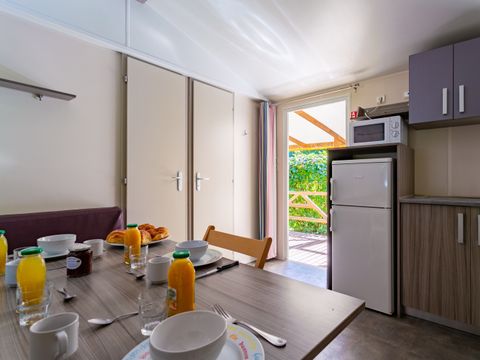 Mobilhome 4 personnes - Classique 2 chambres 4 samedi