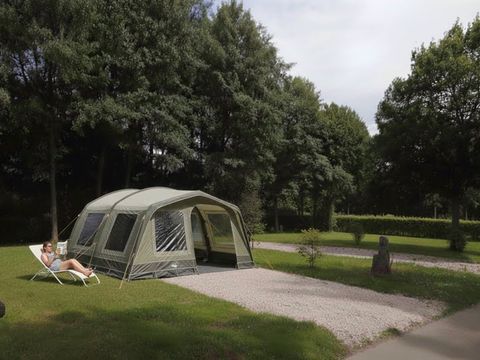 Emplacement - Emplacement nu sans électricité