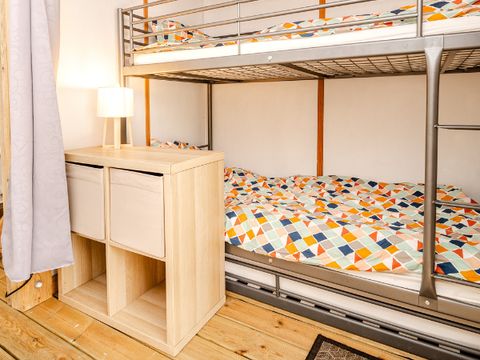 Hébergement 5 personnes - Dôme vue rivière