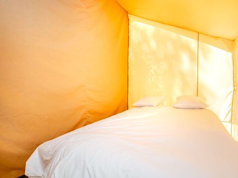 Tente en toile et en bois 4 personnes - Tente Lodge 10 + 20 m² - 2 chambres / sans sanitaires