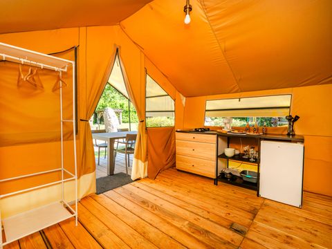 Tente en toile et en bois 4 personnes - Tente Lodge 10 + 20 m² - 2 chambres / sans sanitaires