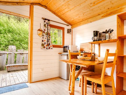 HÉBERGEMENT INSOLITE 2 personnes - Cabane du Korrigan - sans sanitaires