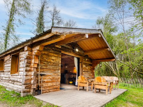 HÉBERGEMENT INSOLITE 4 personnes - La maison des mineurs - 2 chambres - sans sanitaires