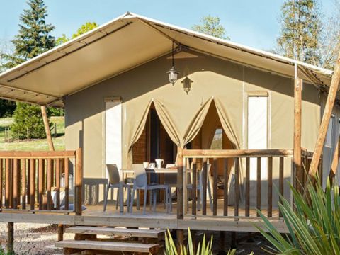 Tente en toile et en bois 5 personnes - Wood Lodge - 2 chambres - sans sanitaires 5 pers.