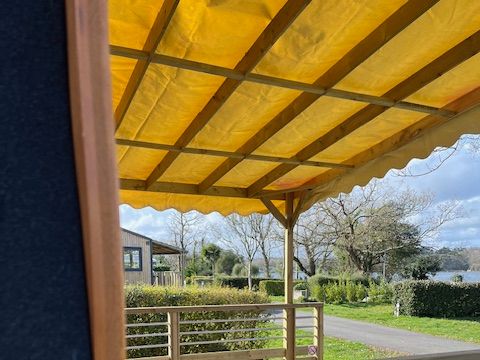 HÉBERGEMENT INSOLITE 3 personnes - Cabane hobbit