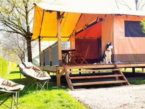 Tente en toile et en bois 5 personnes - LODGE TOILE sans sanitaires