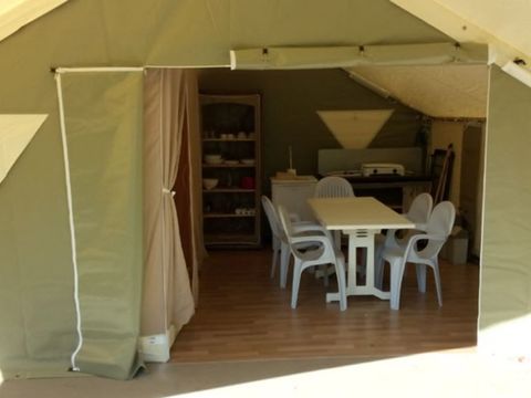 Tente en toile et en bois 4 personnes - LODGE TOILE sans sanitaires