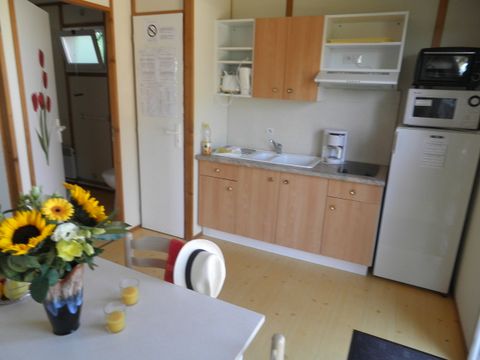 MOBILHOME 4 personnes - Chalet Standard 35m² - 2 chambres + terrasse non-couverte - PMR