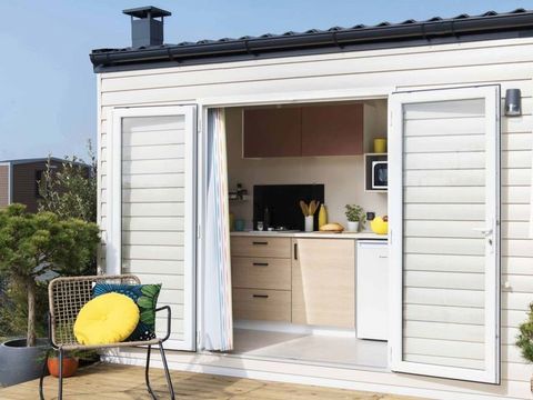 MOBILHOME 2 personnes - Confort 17.8m² - 1 chambre + terrasse