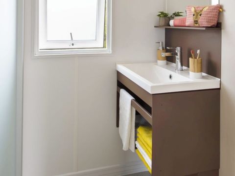 MOBILHOME 2 personnes - Confort 17.8m² - 1 chambre + terrasse