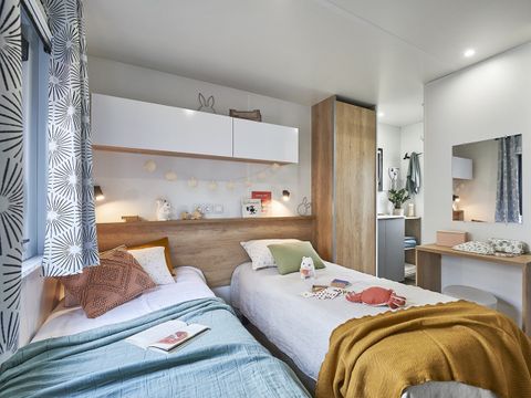 MOBILHOME 4 personnes - Mobil Home Premium 32m² - (2 ch 2 sdb) + terrasse couverte