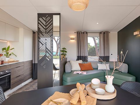 MOBILHOME 8 personnes - NEW// Villa de la Rance Prestige 60m² - 4 chambres - 3 SDB - Piscine - Terrasse couverte - SPA