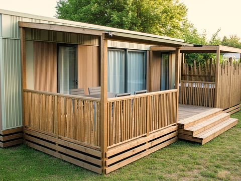 MOBILHOME 4 personnes - NEW// Villa de la Rance Prestige 36m² - 2 chambres - 2 salles de bain - SPA - Terrasse couverte