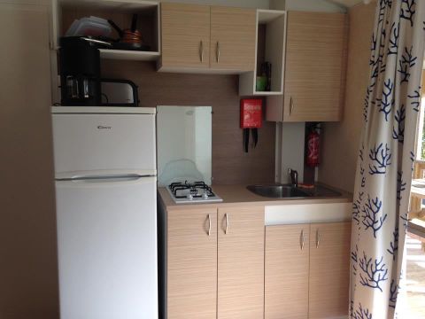 Mobilhome 4 personnes - BIKINI - 1 chambre + salon convertible 2/4 Personnes