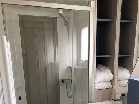 Mobilhome 2 personnes - OTELLO LUXE - 1 chambre - Jacuzzi privatif 2 Personnes