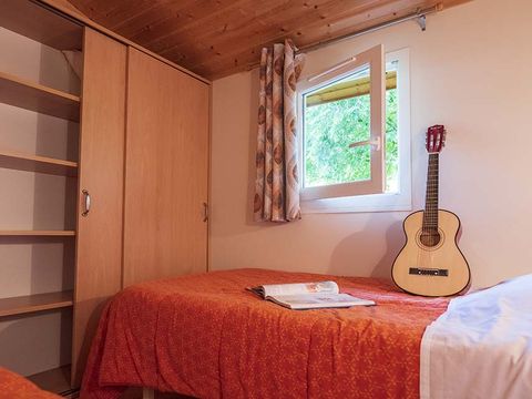 CHALET 6 personnes - CHARLAY