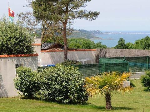 MOBILHOME 4 personnes -  CONFORT 1 chambre 2-4 PERS/ Terrasse