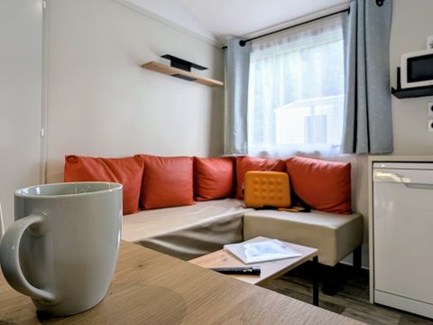 MOBILHOME 6 personnes - PREMIUM 3ch Jacuzzi