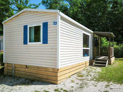 MOBILHOME 4 personnes - Standard 32m² - 2 chambres + terrasse couverte 12m²