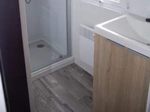 MOBILHOME 5 personnes - 2 chambres