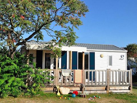MOBILHOME 4 personnes - FLORES 31m² - 2 chambres + terrasse couverte