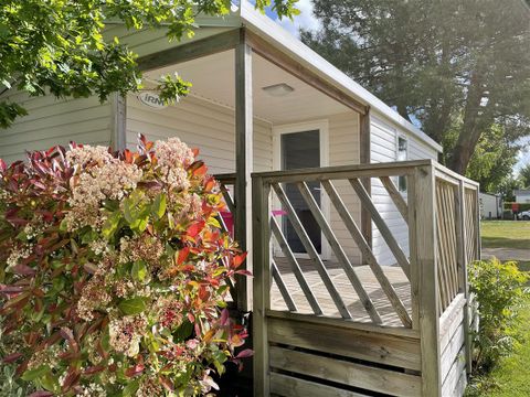 MOBILHOME 4 personnes - BORA BORA 31m² - 2 chambres + Terrasse semi couverte