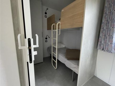 MOBILHOME 4 personnes - Mobilhome PMR - 2 chambres + terrasse couverte