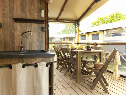 TENTE TOILE ET BOIS 5 personnes - Confort 34m² (2 chambres) - avec sanitaires