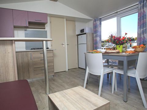 MOBILHOME 8 personnes - Confort 4 chambres 8 Pers avec terrasse