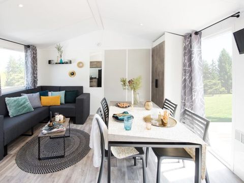 MOBILHOME 5 personnes - Confort 2 chambres avec terrasse