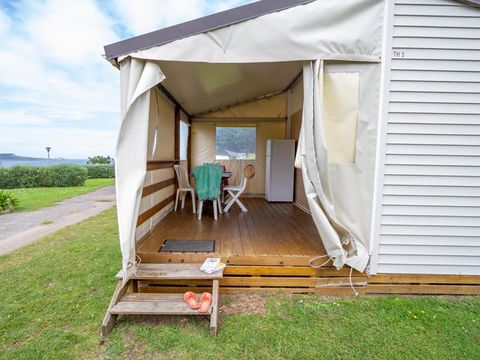 BUNGALOW TOILÉ 5 personnes - Tithome 2 chambres