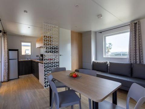 MOBILHOME 4 personnes - Premium 2 chambres 4 personnes dimanche
