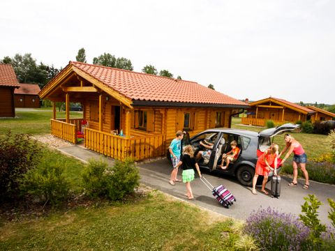 Camping La Tour Du Stock - Camping Moselle