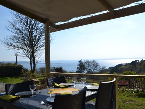 MOBILHOME 4 personnes - PRESTIGE VUE MER exceptionnelle !