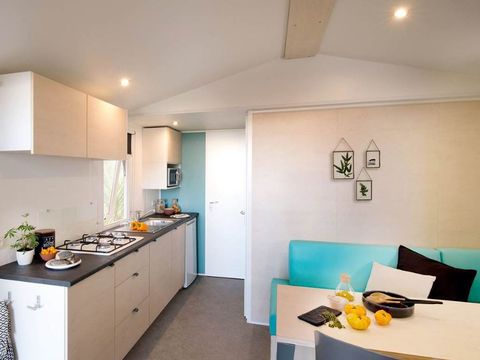 MOBILHOME 5 personnes - IRM 4/5 personnes