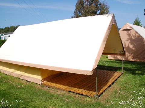 TENTE 2 personnes - Tente trek + électricité
