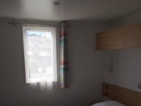 MOBILHOME 5 personnes - Premium 31m² - 2 chambres - terrasse couverte - PMR