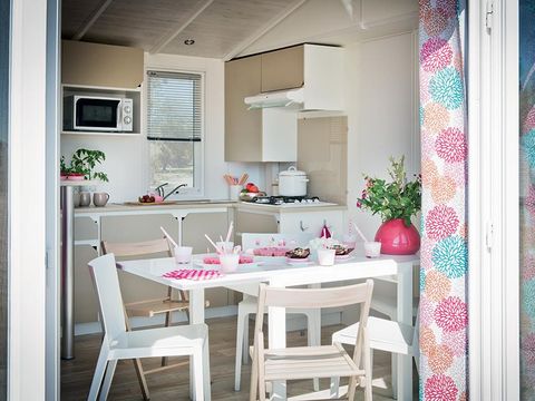 MOBILHOME 8 personnes -  Mobil home Premium 38m² - 4 chambres - terrasse couverte 8 pers