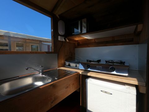 HÉBERGEMENT INSOLITE 2 personnes - Cottage Standard 12 m² - terrasse