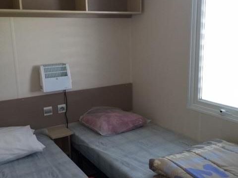 MOBILHOME 4 personnes - Confort 27m² - 2 chambres - terrasse couverte - 11 nuits