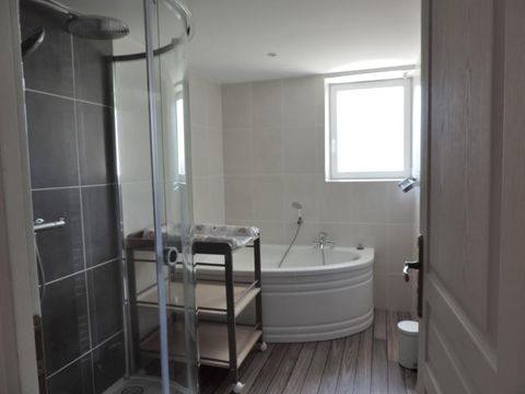 GÎTE 14 personnes - Le moulin de l'Escapade