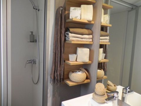 MOBILHOME 4 personnes - PRESTIGE