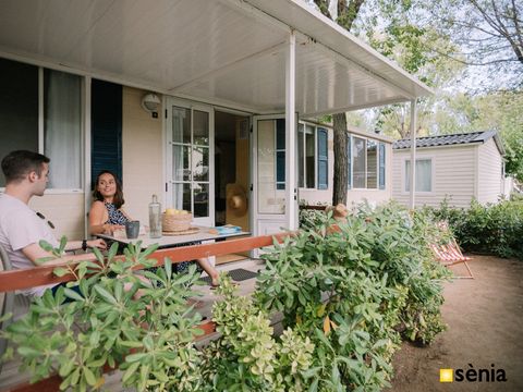 MOBILHOME 5 personnes - AURA PETS AC