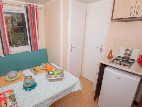 MOBILHOME 5 personnes - 2 chambres - 4/5 personnes 