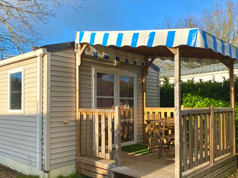 Mobilhome 2 personnes - 15m² - 1 chambre avec terrasse