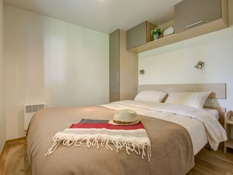 MOBILHOME 6 personnes - COTTAGE 6p 3ch ***