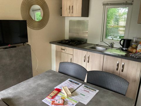 BUNGALOW 2 personnes - 11-Bungalow Les Croisettes 30m2 (2ch - 2/6pers) + jaccuzzi + lits faits + serviette + kit boissons - prix pour 2 personnes